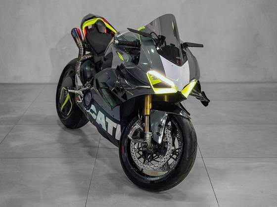 DUCATI PANIGALE V4 S DUCATI PANIGALE V4 S